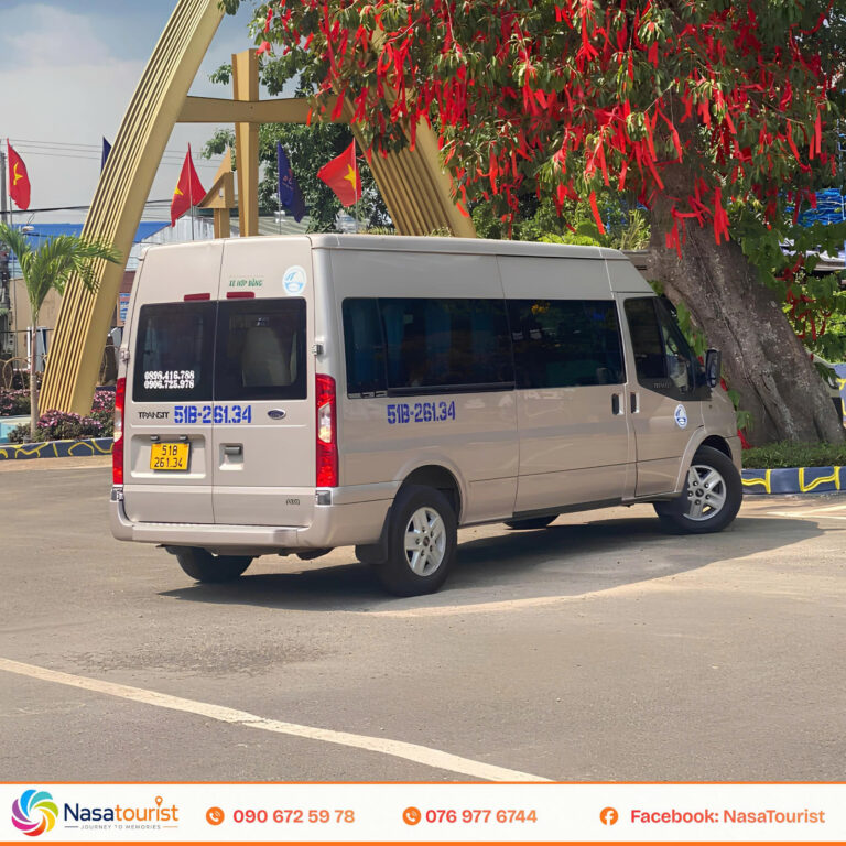 Ford Transit 16-seat passenger car
