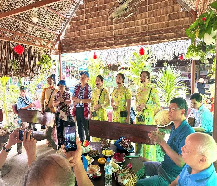 Tour Cồn Thới Sơn 1 ngày – Hương sắc miền Tây